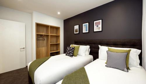One Twin Bedroom Apartment