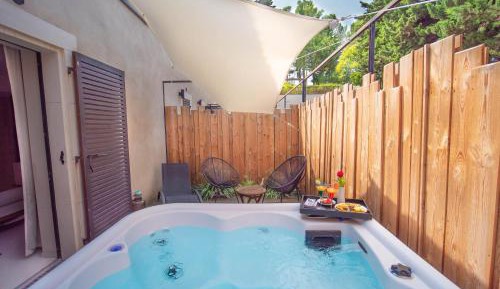 Junior Suite with Spa Bath and Hot Tub