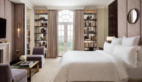 Mansion Suite