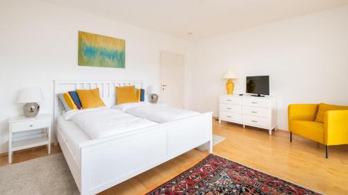 Family Apartment with Terrace