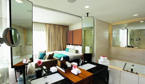 Luxury Suite