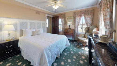 Deluxe Double Room with Sea View