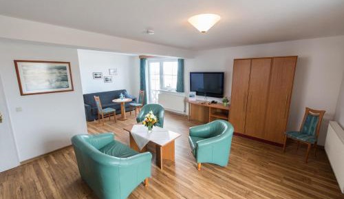 Family Suite with Sea View