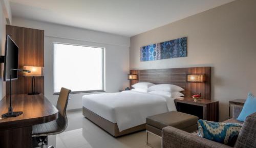 Standard King Bed Room