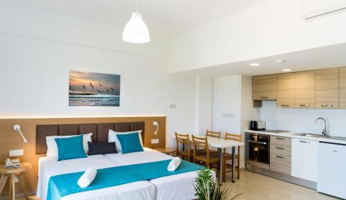 Studio with Sea View