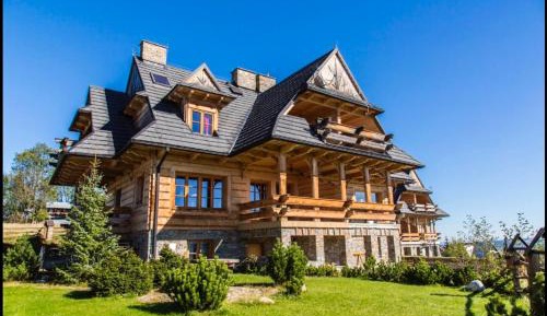 Villa with 4 Bedroom 