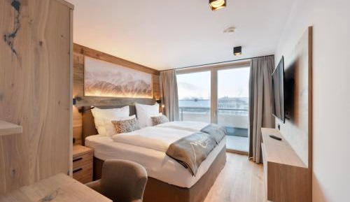 Deluxe Penthouse Apartment