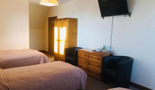 Quadruple Room with Mountain View