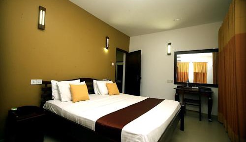Standard King Room