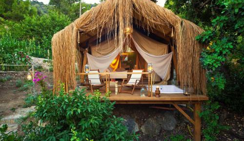 Suite with Garden View