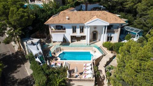 Superior Villa