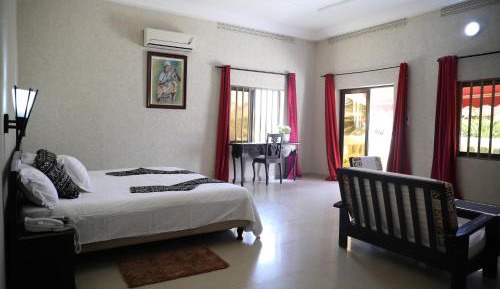 Suite with Garden View
