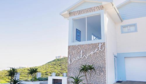 Villa with Sea View