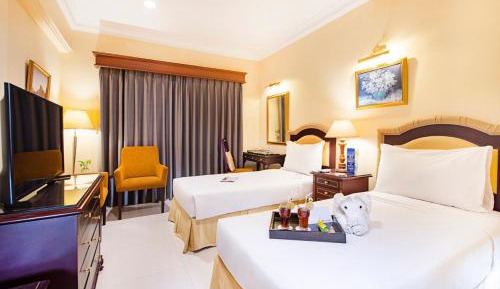 Superior Twin Room with Breakfast