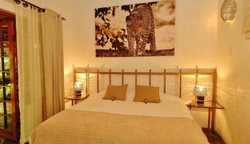 Double Room (2 Adults + 1 Child)