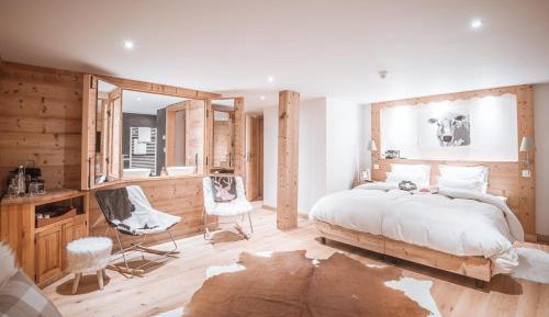 Deluxe Double Room with Mountain View