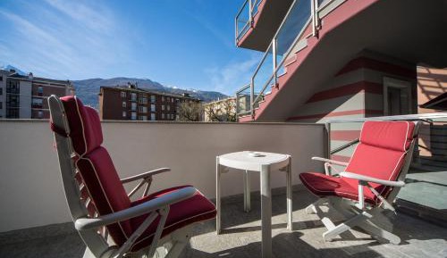 Studio with Balcony