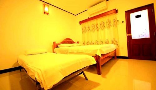 Triple Room with Private Bathroom