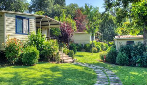 Budget Two-Bedroom Bungalow with Kitchenette and Patio