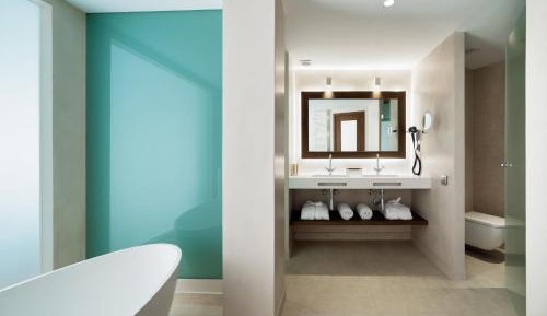 Grand Master Suite
