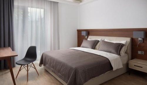 Deluxe Apartment with Terrace