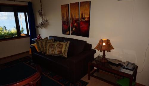 Two-Bedroom Apartment (6 Adults)