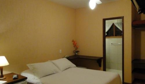 Suite - 2nd floor
