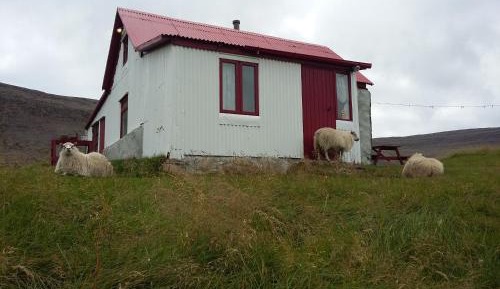 Cottage (5 Adults)
