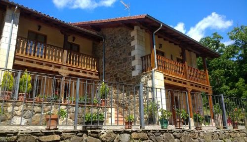 Three-Bedroom Townhouse