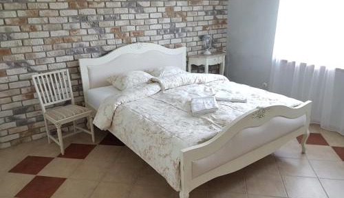 Deluxe Double Room with Shower