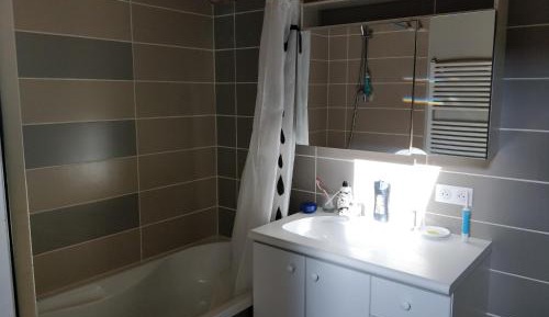 Triple Room with Shared Bathroom