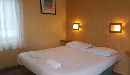 Double Room with 1 Double Bed