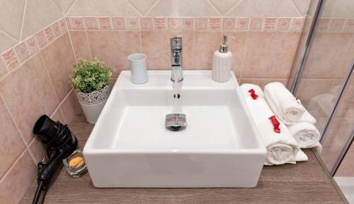 Double Room with Private External Bathroom