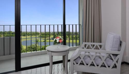 Premium Deluxe Room with Balcony