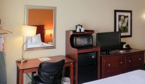 Standard Room with Two Double Beds - Non-Smoking