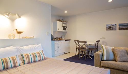 One-Bedroom Family Suite