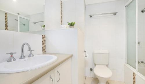 2 Bedroom Ocean View Apartment