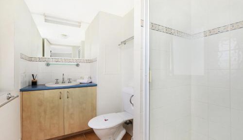 3 Bedroom Garden View Apartment