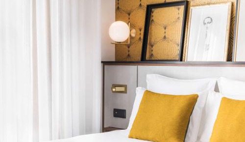 Classic Double Room with Access to Relaxation Area