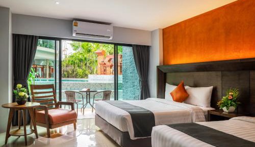 Deluxe Double or Twin Room with Pool Access