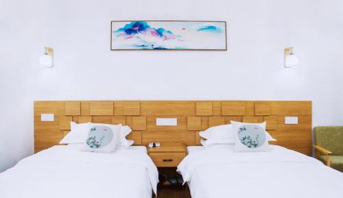 Double or Twin Room with Garden View