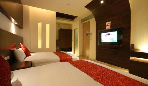 Standard Quadruple Room - Basement 