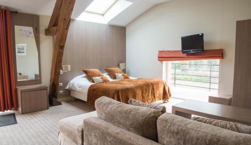 Family Room In Annex