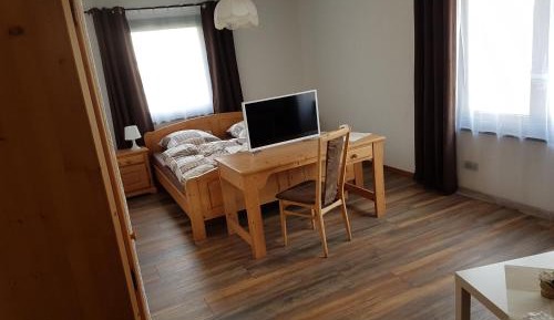 Double Room with Shared Bathroom