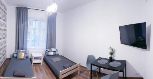 Large Twin Room