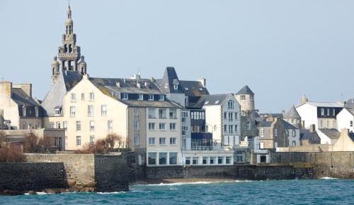 Superior Room with Harbor View