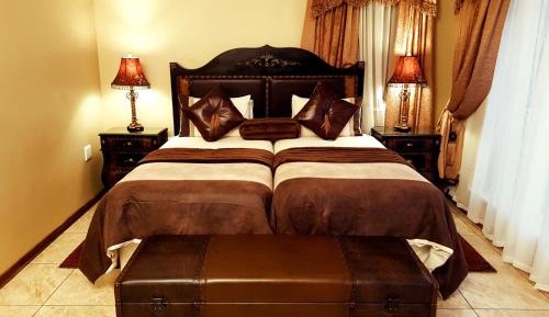 Deluxe Double or Twin Room with Balcony