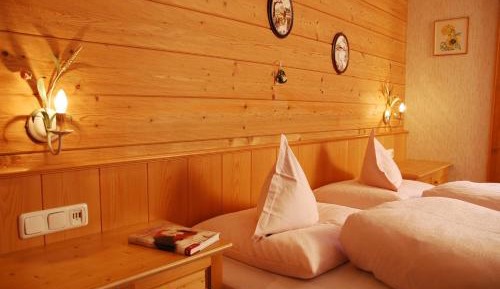 Two-Bedroom Apartment (2 Adults + 2 Children)