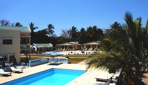 Bungalow with Patio