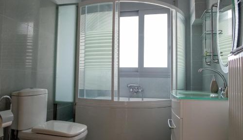 Luxury Suite with Pool View (4 Adults + 2 Children)